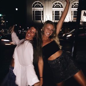 Meet your Posher, Riley